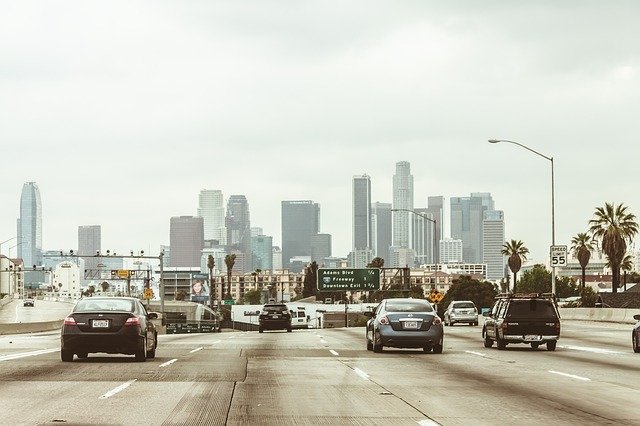 los angeles traffic ridesharej